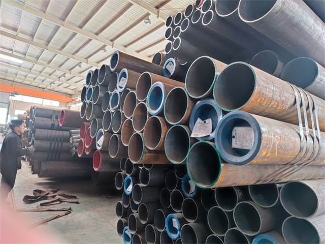 盐源35#高压无缝钢管